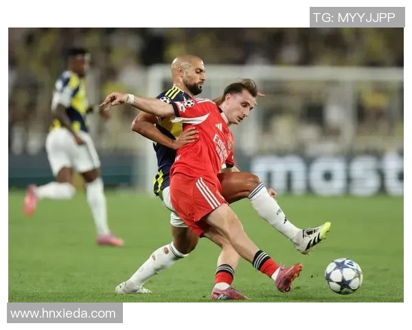 本菲卡逆袭巴黎圣日耳曼5-1神扑引发争议判罚全场沸腾