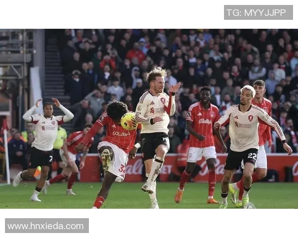 英超激战：利物浦在补时阶段绝杀巴萨全场沸腾数据分析揭秘