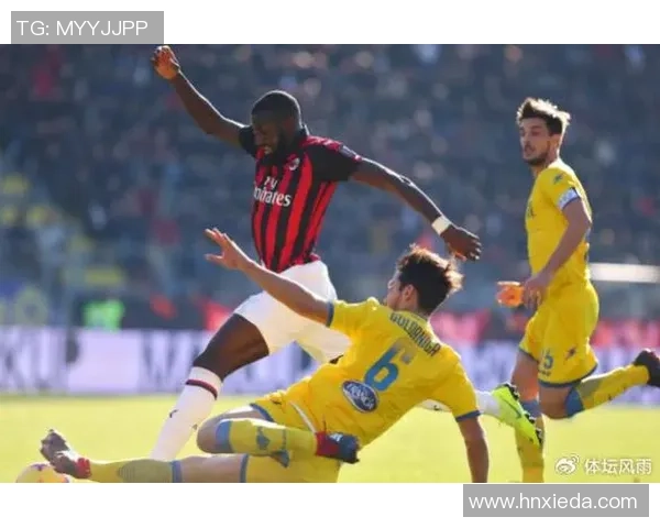 友谊赛精彩回顾AC米兰大胜巴黎圣日耳曼红牌事件引发全场热议