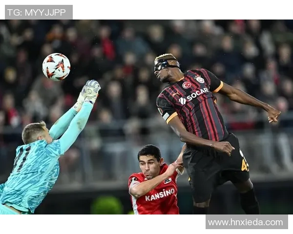 意甲激战曼联大胜那不勒斯绝杀瞬间点燃全场激情分析