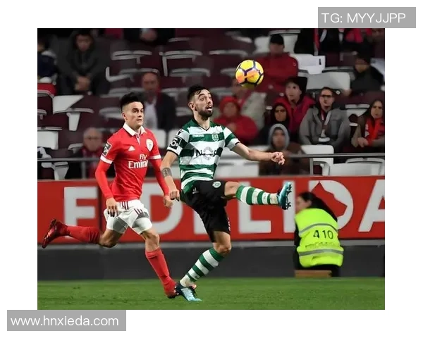 西甲激战波尔图与多特蒙德平局红牌事件引发全场热议与战术分析 西甲激战波尔图与多特蒙德平局红牌事件引发全场热议与战术分析